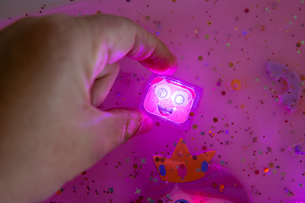 GLO PALS Ida 4 Cubes