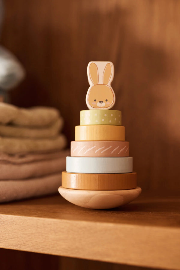 Holz-Stapelturm mit Ringen | Bunny Luz